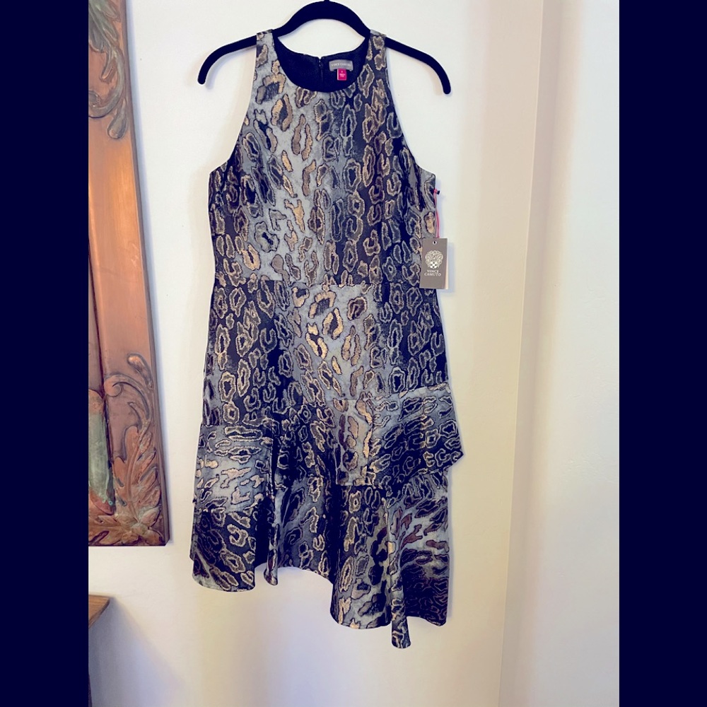 VINCE CAMUTO Women’s Dress